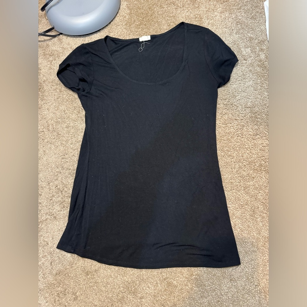 Black tshirt